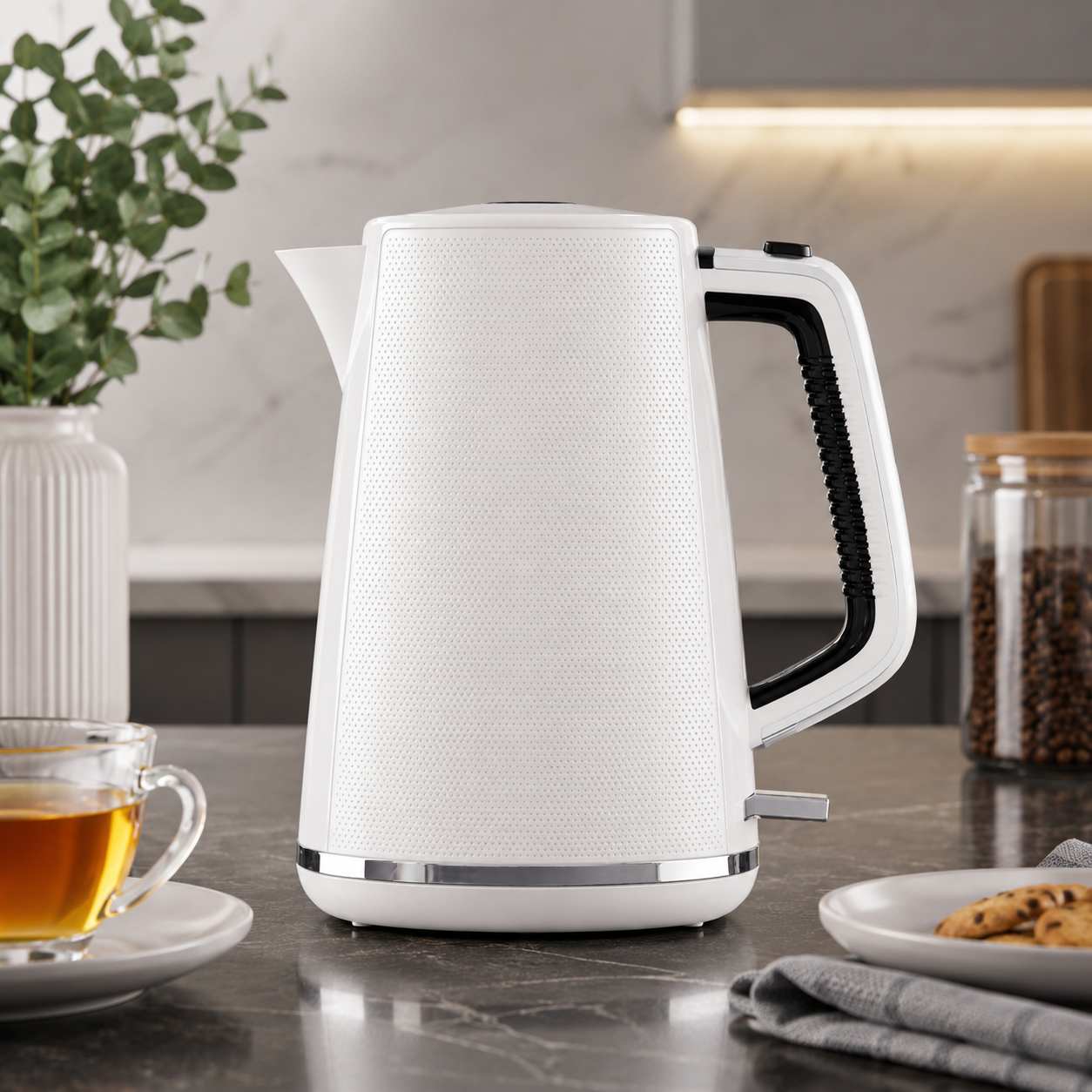 Daewoo Stirling 1.7L Jug Kettle